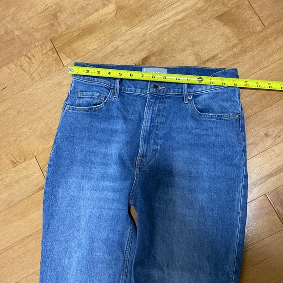 Everlane Organic The Original Cheeky Jean - Picture 4 of 11